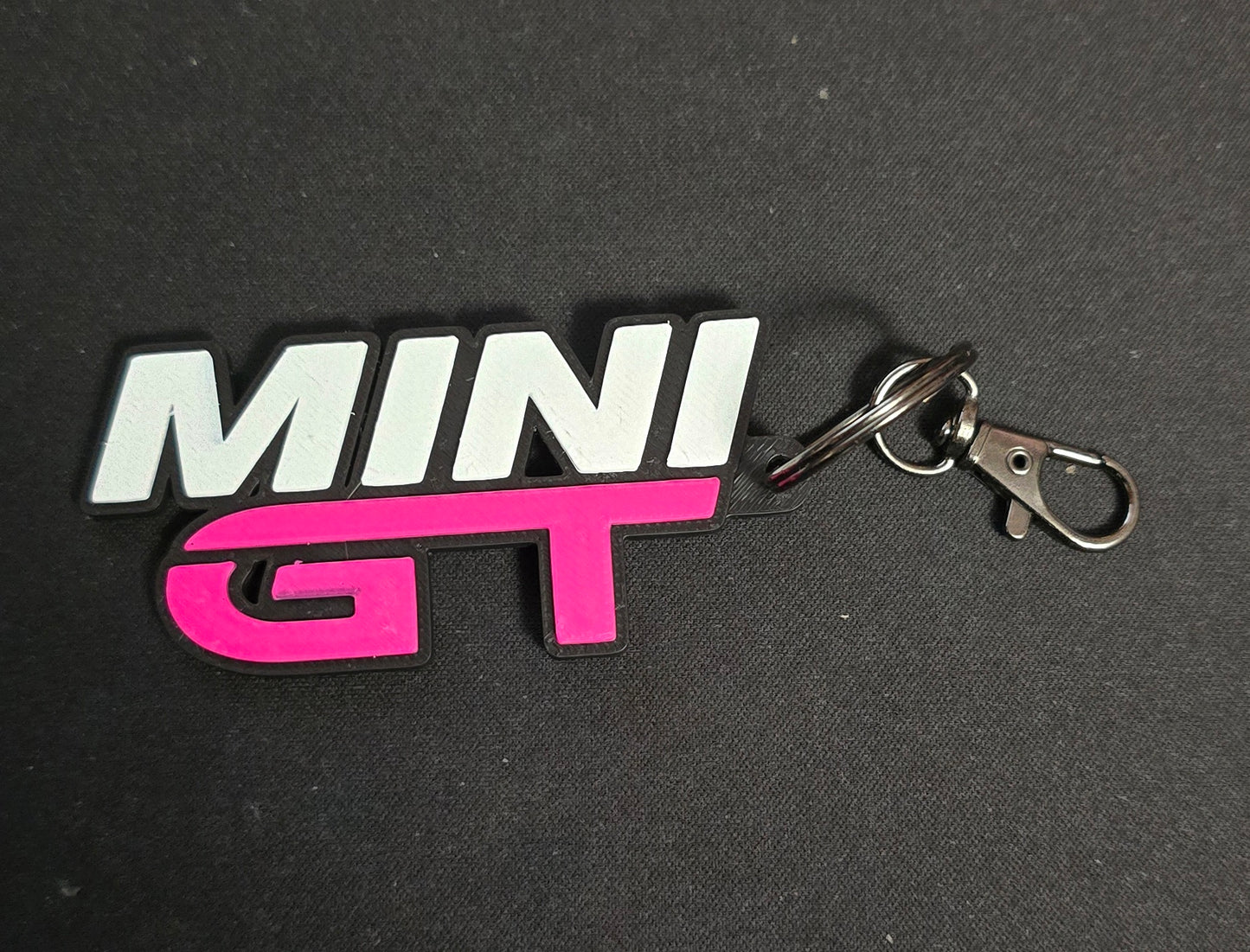 Mini GT Pink