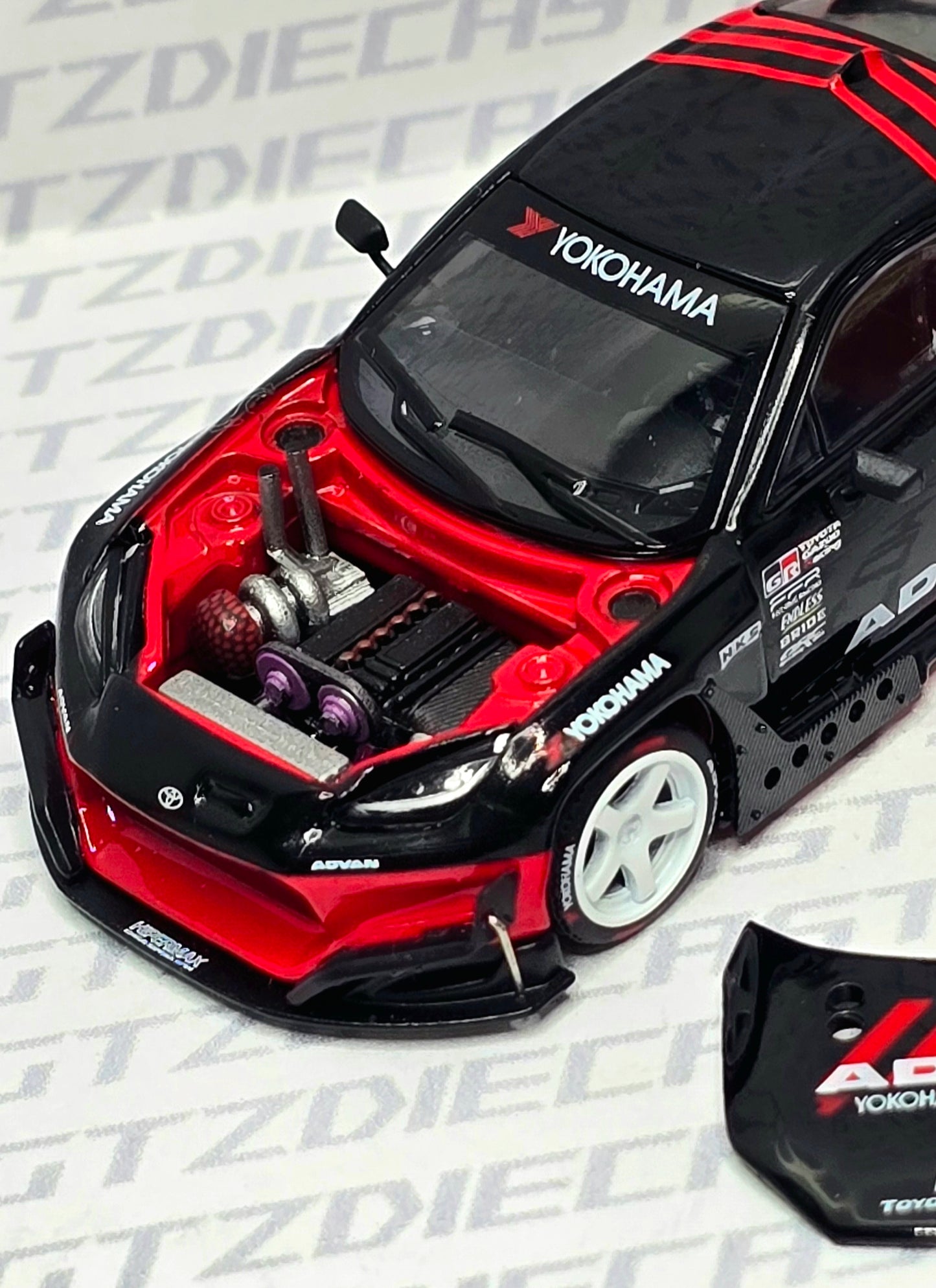 Pop Race GR86 Advan PR64-228