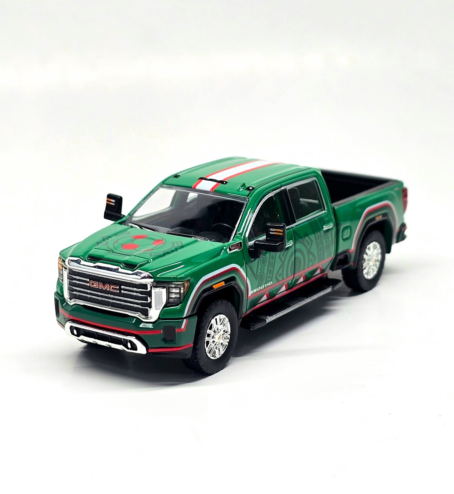 Greenlight 1:64 International Soccer Celebration ’26 – 2022 GMC Sierra 3500 HD Mexico Tribute with Eagle – Limited Edition