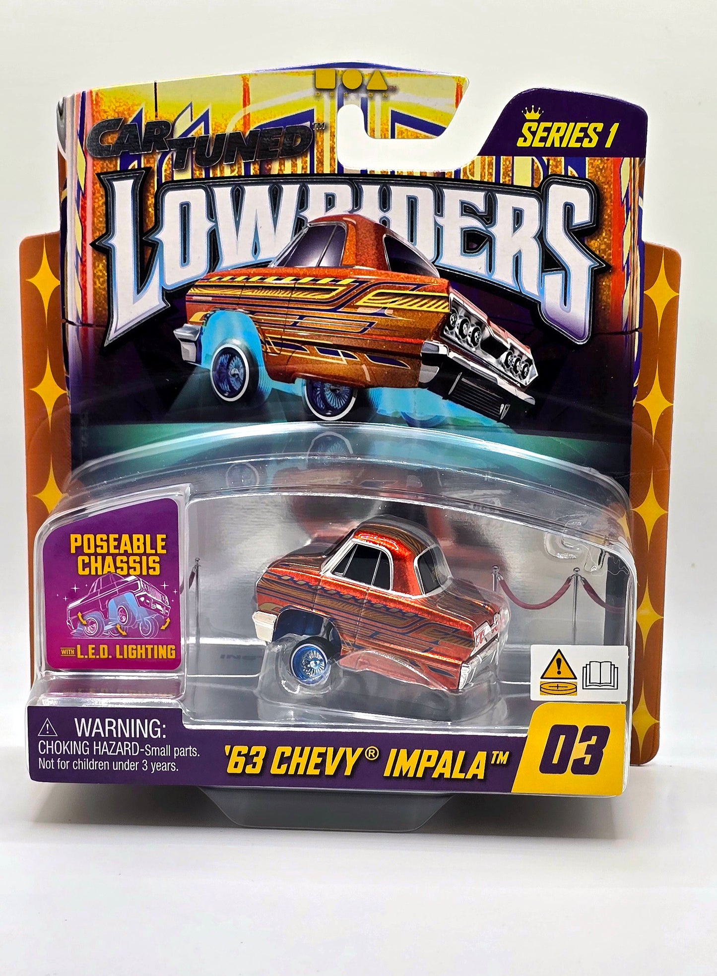 CarTuned 1:64 Lowriders SHOW GLOW Series 1 Assortment of 8 Styles 2025 – L.E.D. Light Up Chassis