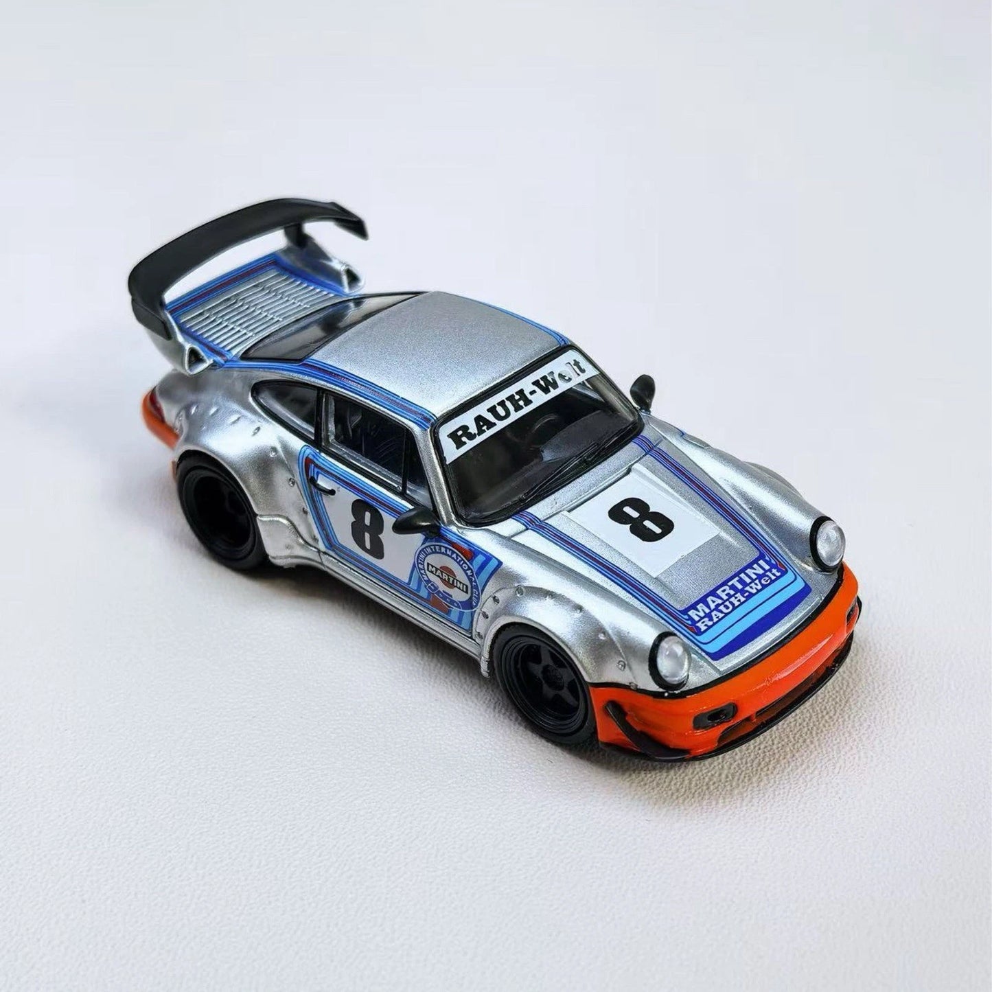 RWB 964 #8 "ICHIBAN BOSHI - MARTINI RACING" 1/64 BY MODEL MODEL MM64-RWB964-001