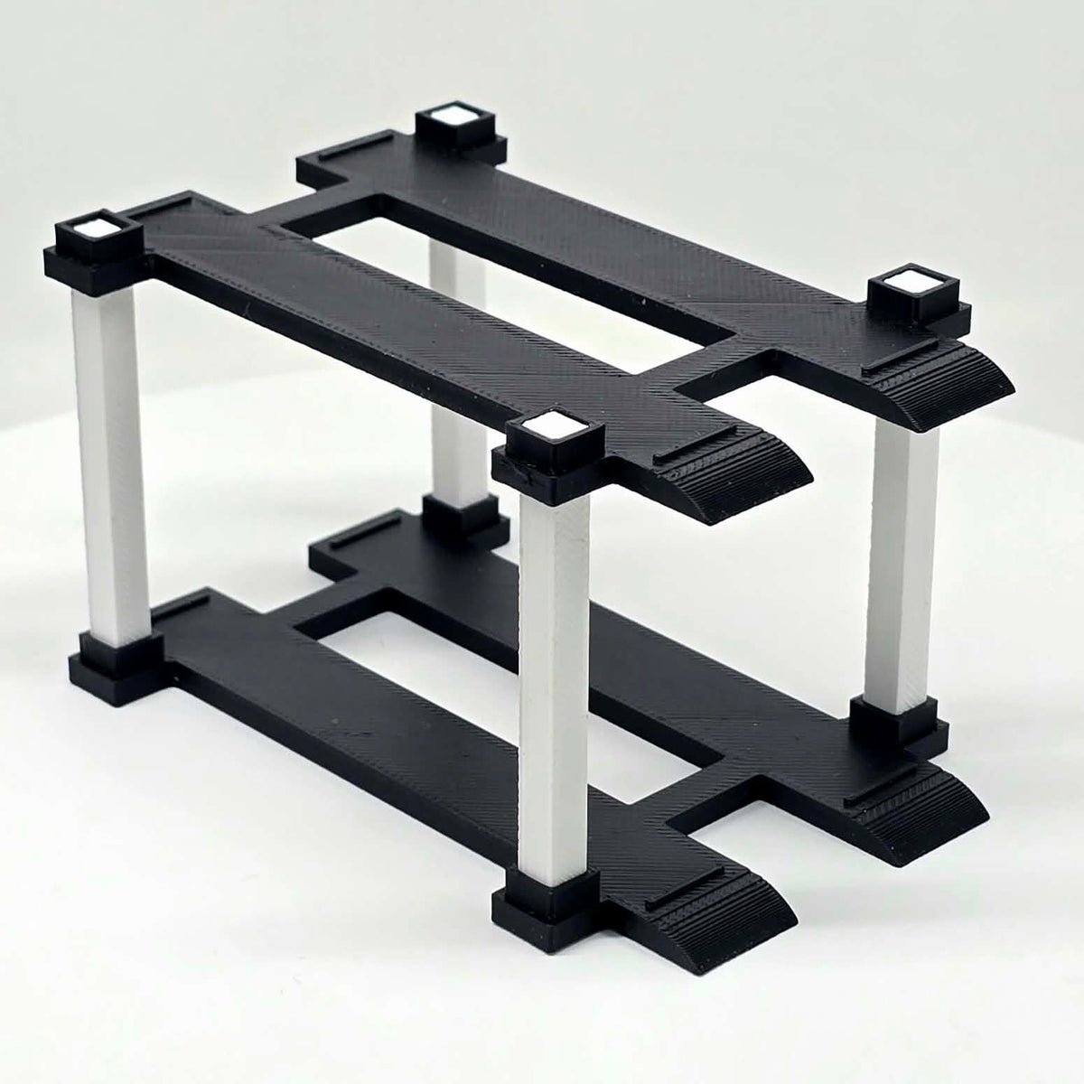 1:64 4 POST LIFT ( 3 PACK)