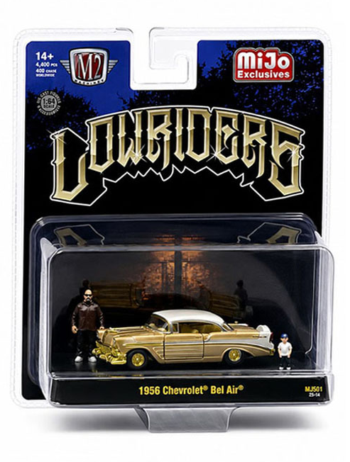 (CHASE) M2 Machines 1:64 Diorama Series 1956 Chevrolet Bel Air Lowriders with 2 Dad & Son Figures – Beige Gold – Mijo Exclusives
