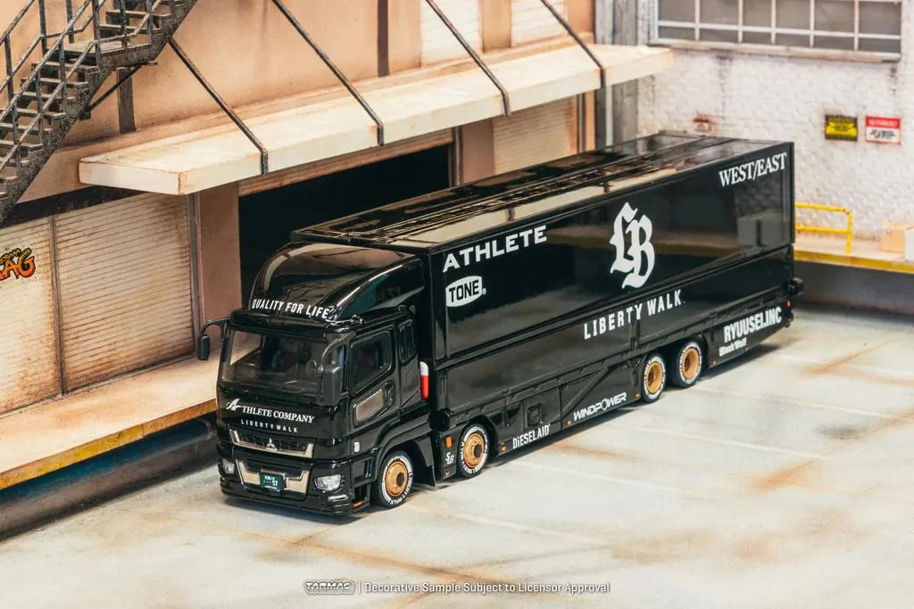 Tarmac Works 1:64 Mitsubishi Fuso Super Great LB-Trucks Liberty Walk