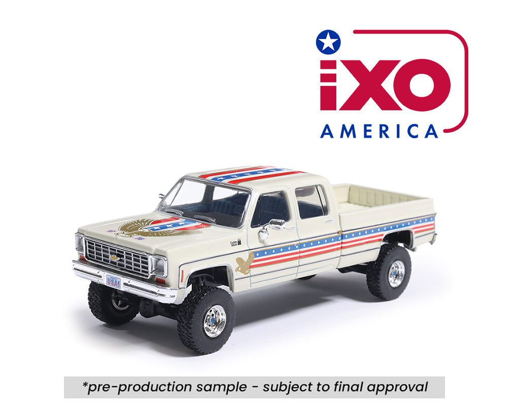 IXO Model 1:64 1976 Chevrolet Custom Deluxe K30 Fleetside 250th Anniversary Edition – White