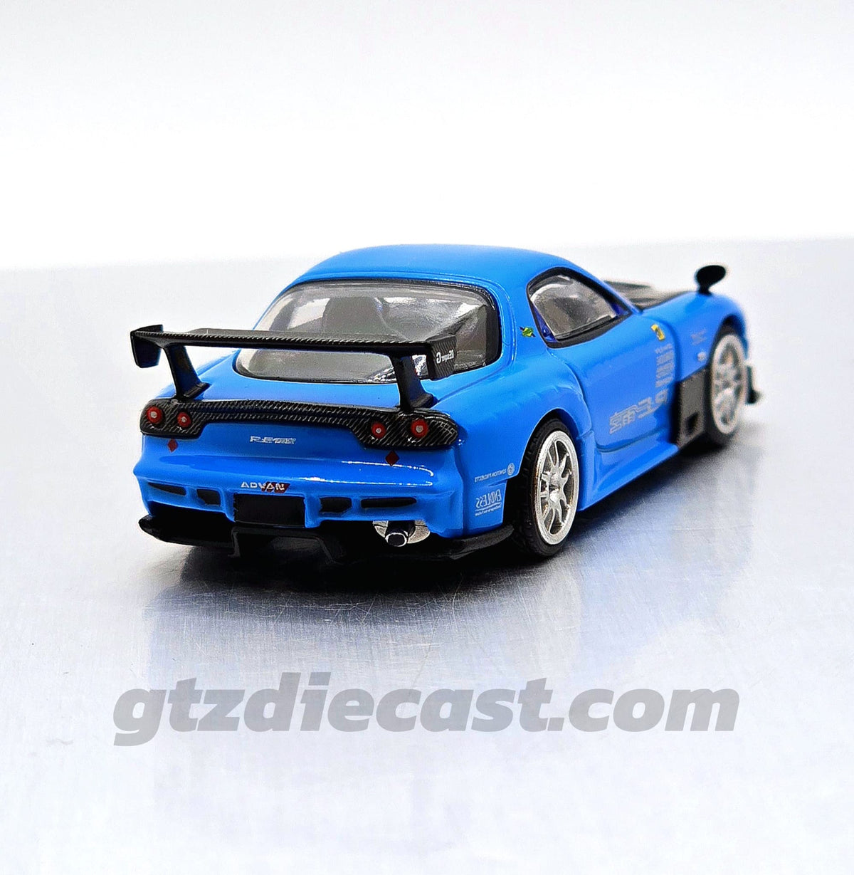 Mini GT #1046 1:64 Mazda RX-7 RE-Amemiya