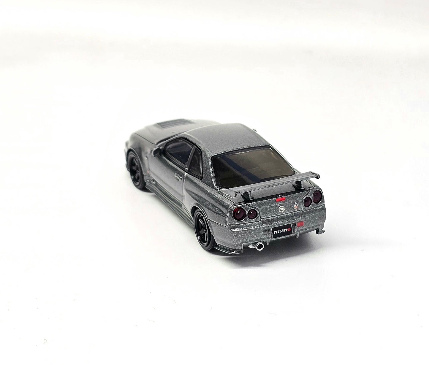 Mini GT 1:64 Nissan Skyline GT-R Dark Metal Gray (NISMO BNR34 CRS Version)