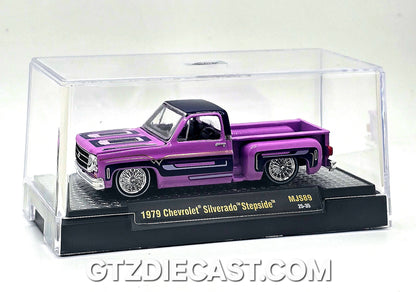M2 Machines 1:64 1978 Chevrolet Silverado Stepside Lowriders Purple