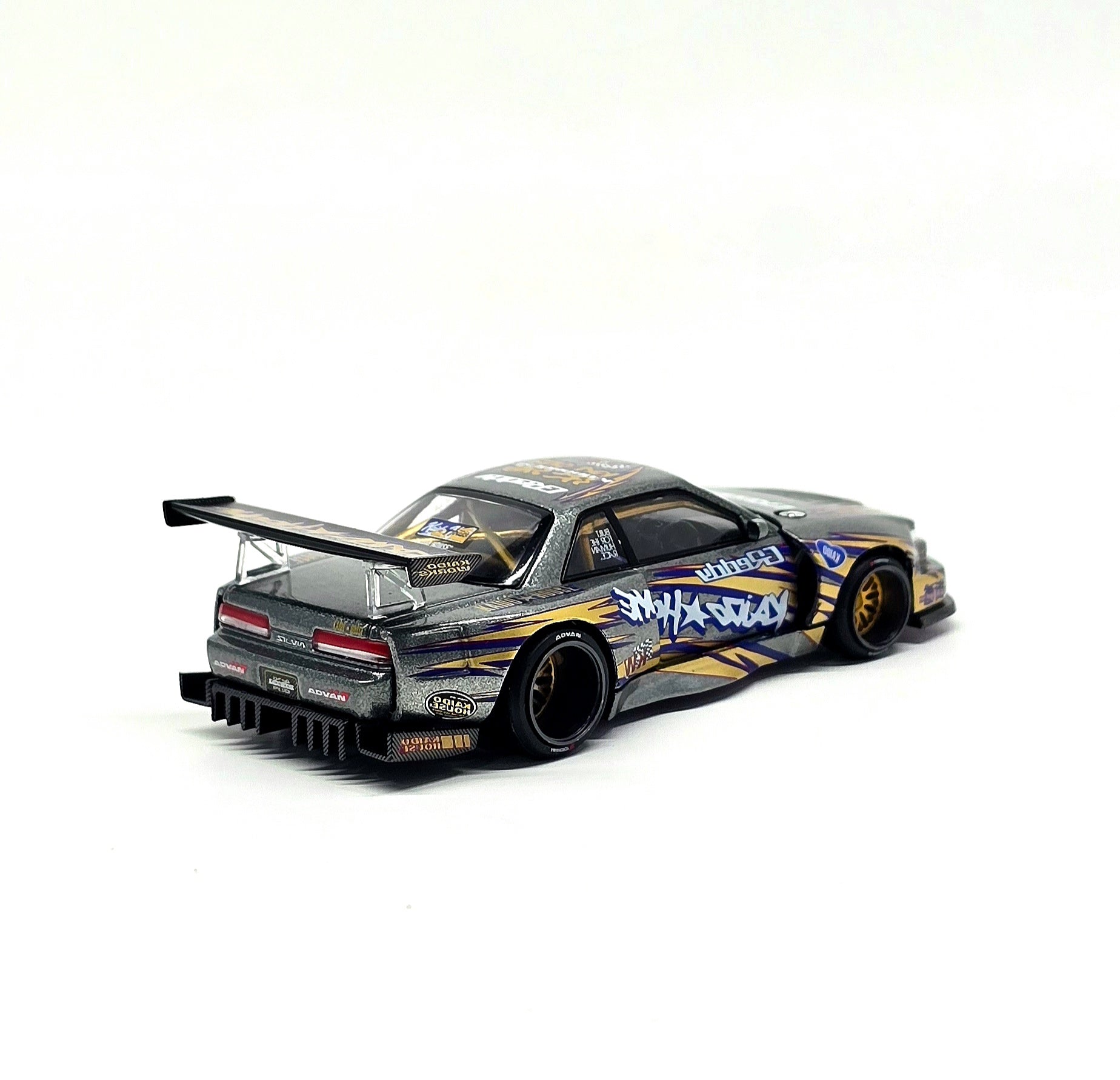 Kaido House x Mini GT Nissan Silvia S13-R Kaido Drift V1 Greddy – Gunmetal Gray