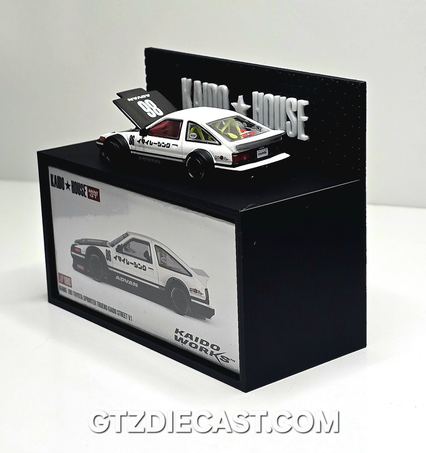1:64 Kaido House Display