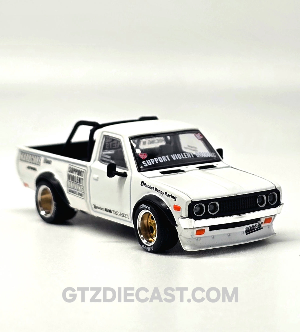 POPRACE 1/64 PANDEM DATSUN 620 WHITE PR640350