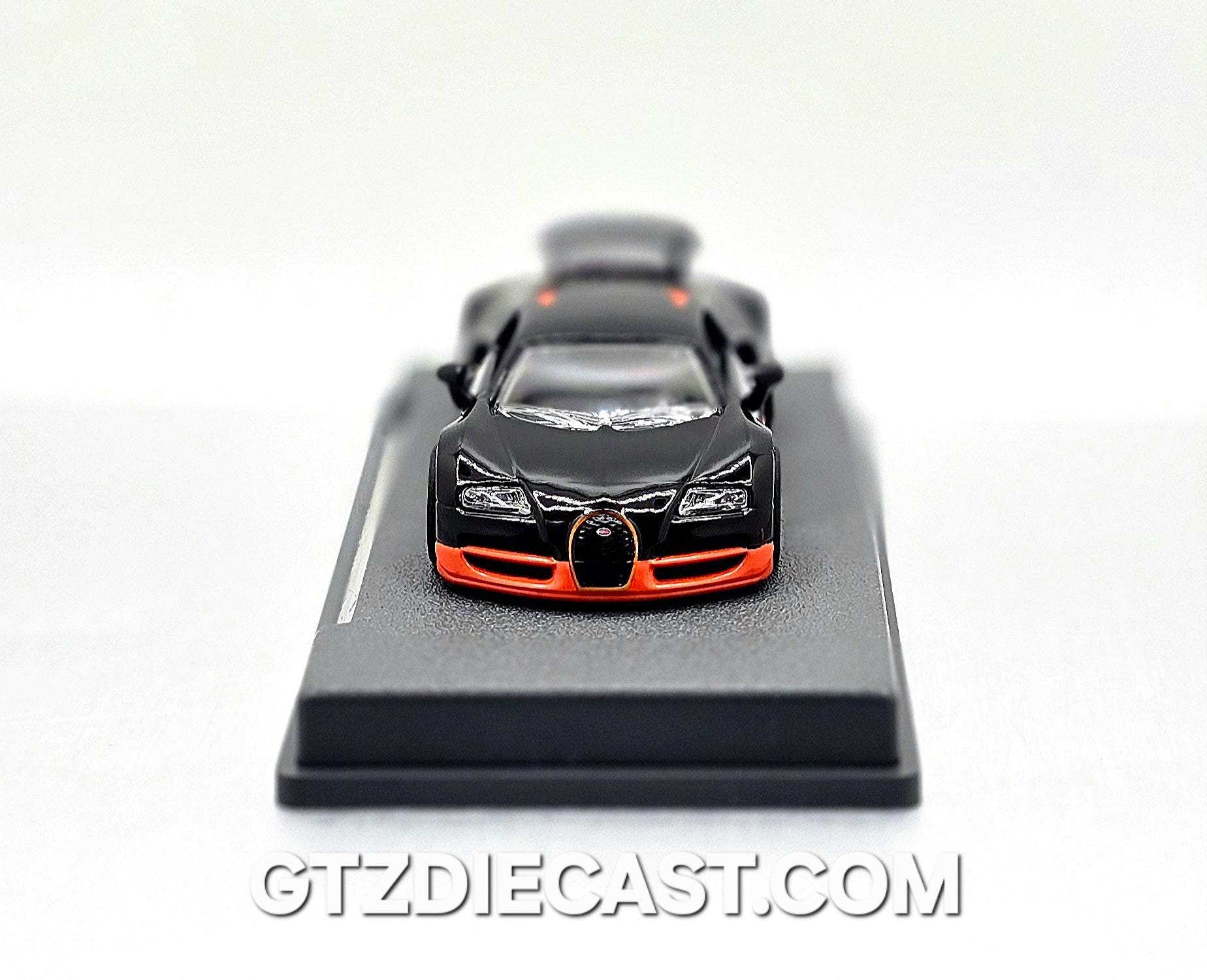 Majorette 1:64 Collector Series Wave 3 2025 – 2005 Bugatti Veyron – Black