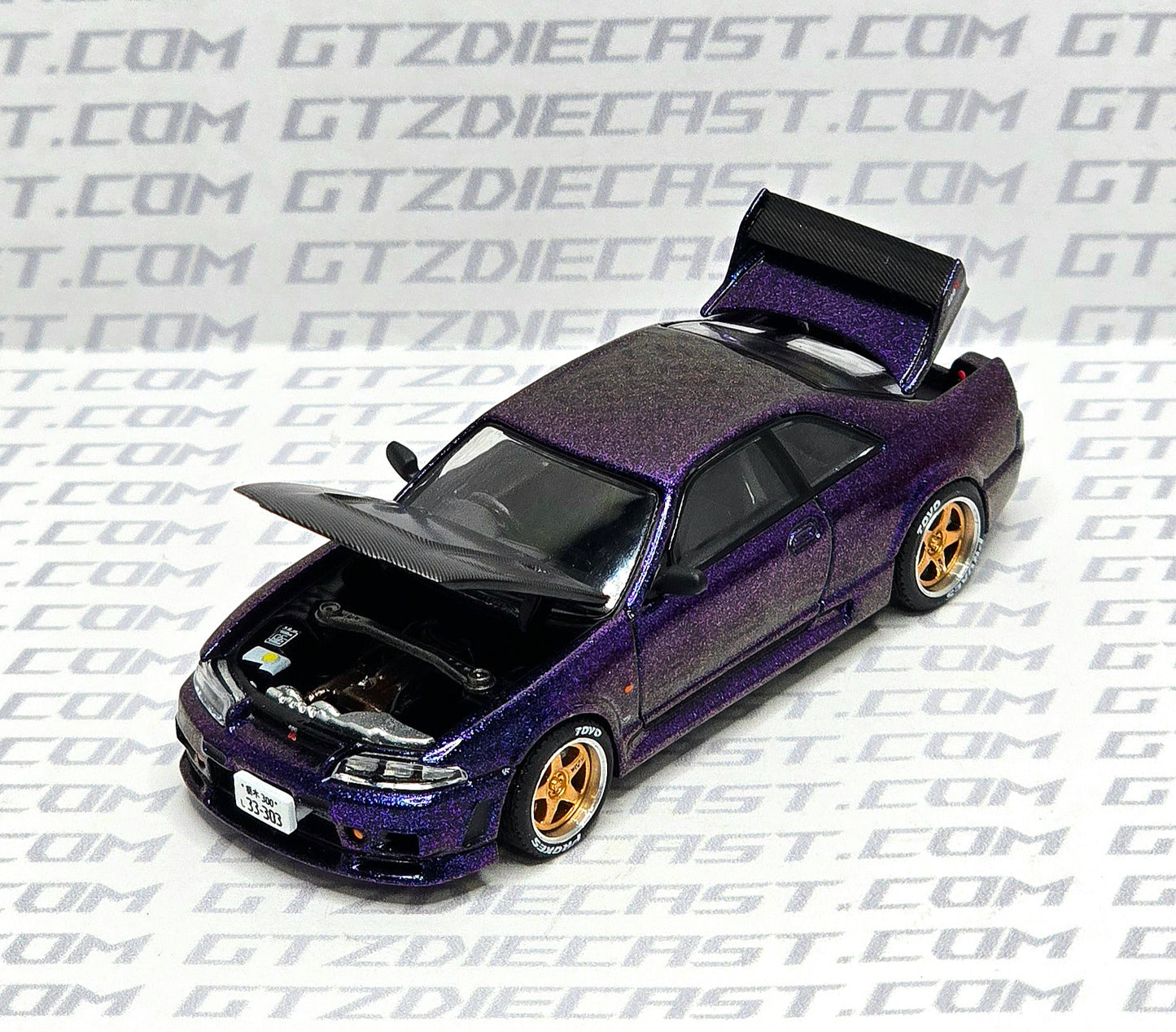Pop Race Skyline GT-R R33 Purple PR64-256