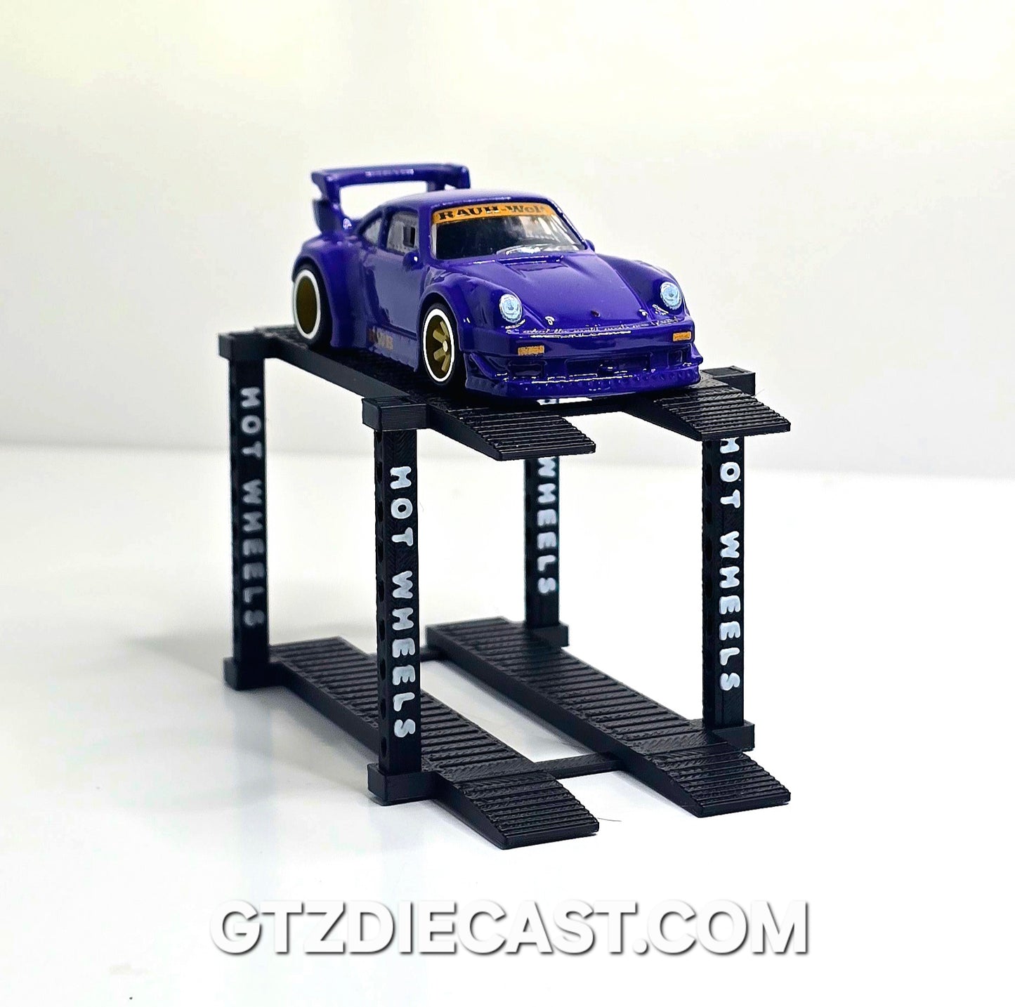 1:64 Four Post Lift (3 pack)
