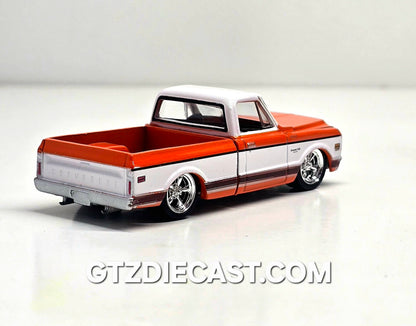 Greenlight 1:64 1972 Chevrolet C-10 Short Bed Custom – Orange with White Two-Tone – Mijo Exclusives