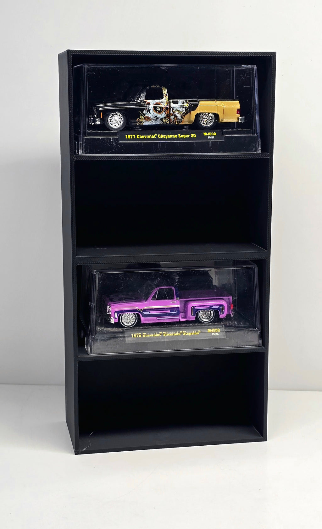 M2 Machines 4 car display