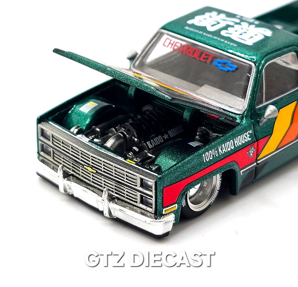 Kaido House x Mini GT 1:64 Chevrolet Silverado KAIDO WORKS V3 -Dark Green