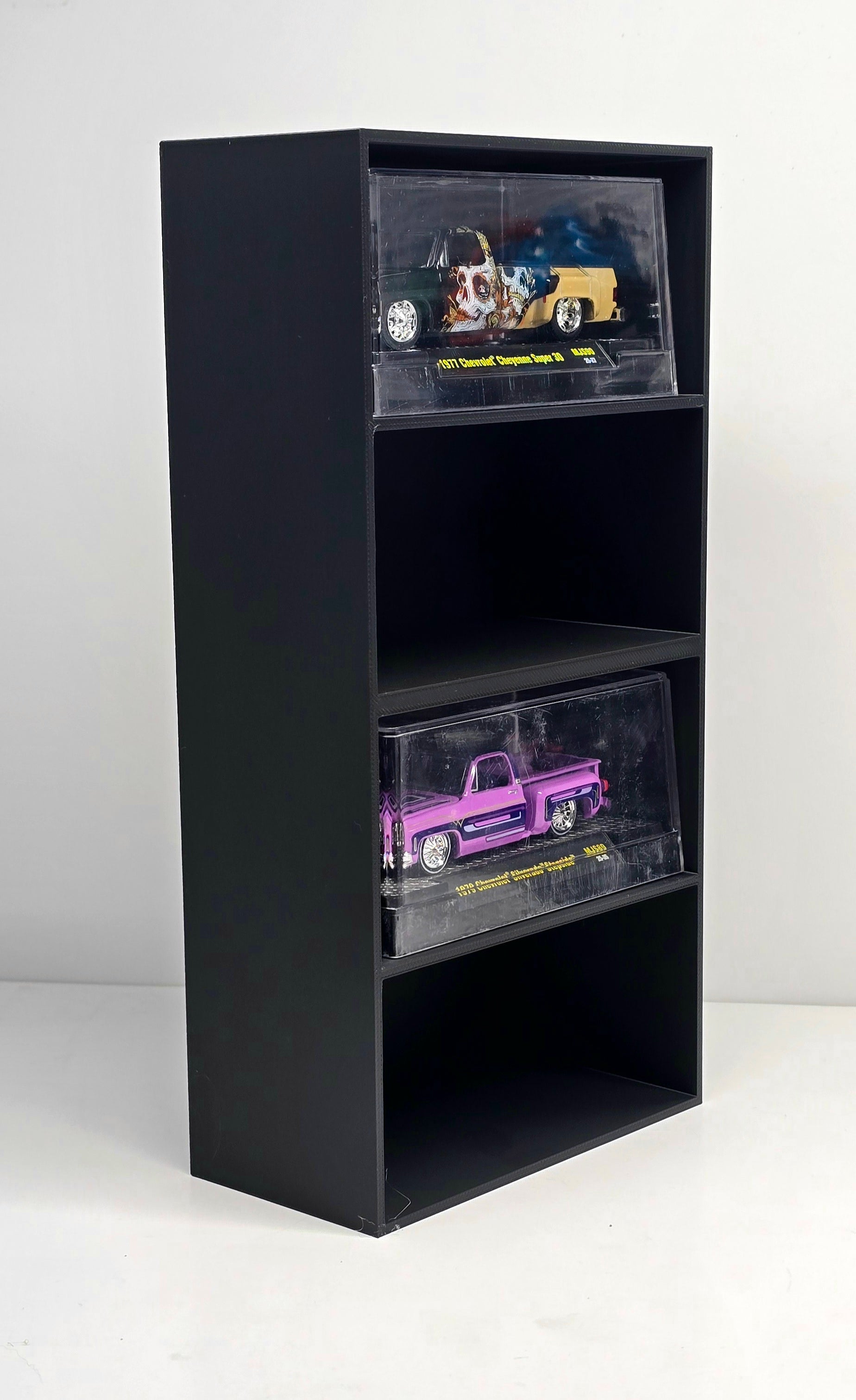 M2 Machines 4 car display