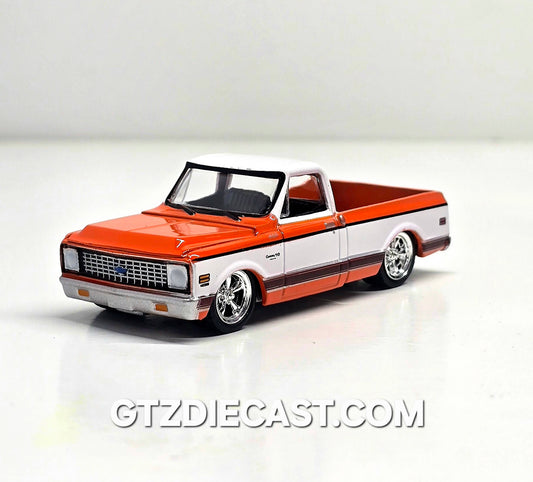 Greenlight 1:64 1972 Chevrolet C-10 Short Bed Custom – Orange with White Two-Tone – Mijo Exclusives