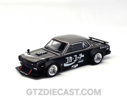 POPRACE 1/64 SKYLINE GT-R DRIFT (HAKOSUKA) - COCA COLA ZERO JP BLACK CHROME PR640161
