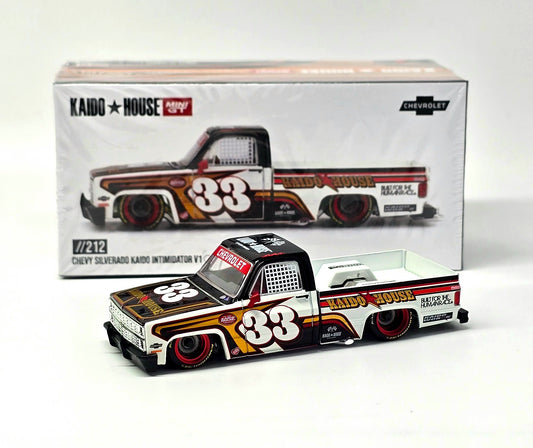 Kaido House x Mini GT Chevrolet Silverado KAIDO Intimidator V1 - White w/ Brown Two-tone