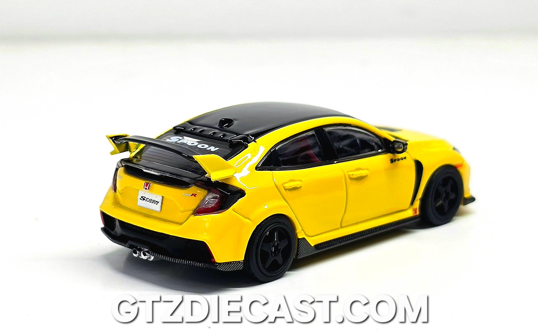 Inno64 1:64 HONDA CIVIC TYPE-R (FK8) Yellow IN64-FK8-YL