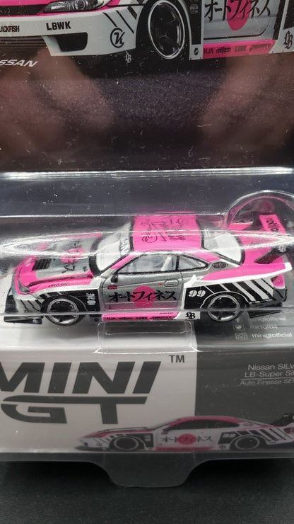 Mini GT #781 Nissan Silvia S15 LB Super Silhouette *CHASE*