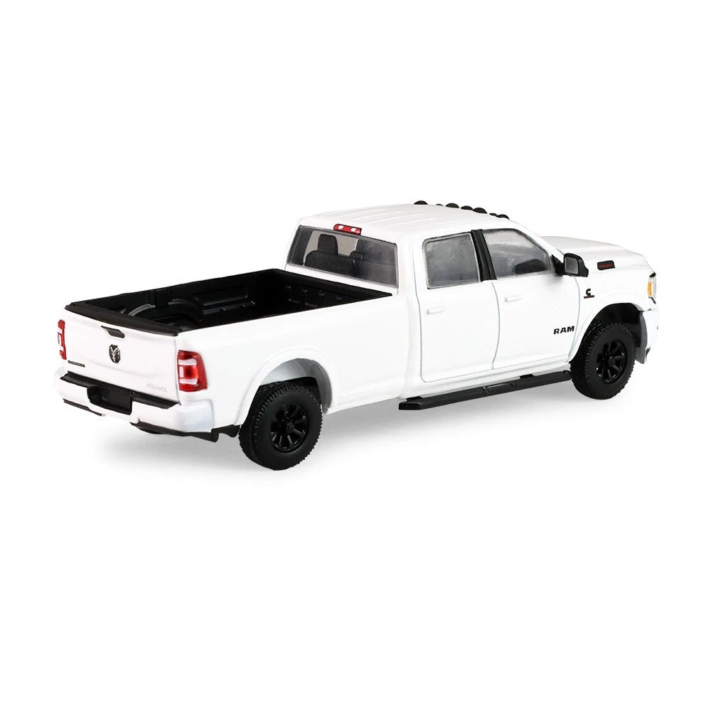 Greenlight 1:64 Auto Mall Series 8 2026 – 2023 Dodge Ram 2500 Bighorn – White – Limited Edition