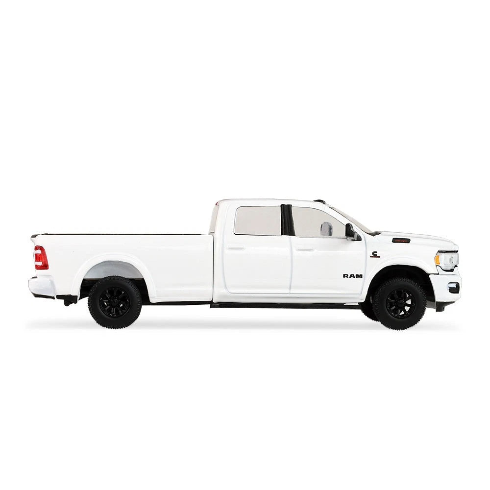 Greenlight 1:64 Auto Mall Series 8 2026 – 2023 Dodge Ram 2500 Bighorn – White – Limited Edition