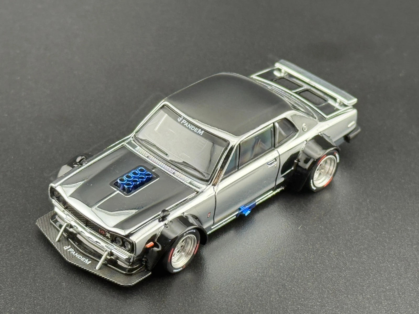 Pop Race 1:64 Nissan GT-R V8 Drift Hakosuka Chrome Silver HK ToyCar Salon #330