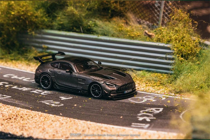 (COMING SOON) TARMAC GLOBAL64 164 Mercedes-Benz AMG GT Black Series Grey T64G-042-GY