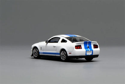 Motorhelix x Greenlight 164 Ford Mustang Shelby GT500 2007 White with Blue Stripe GL-1251005C