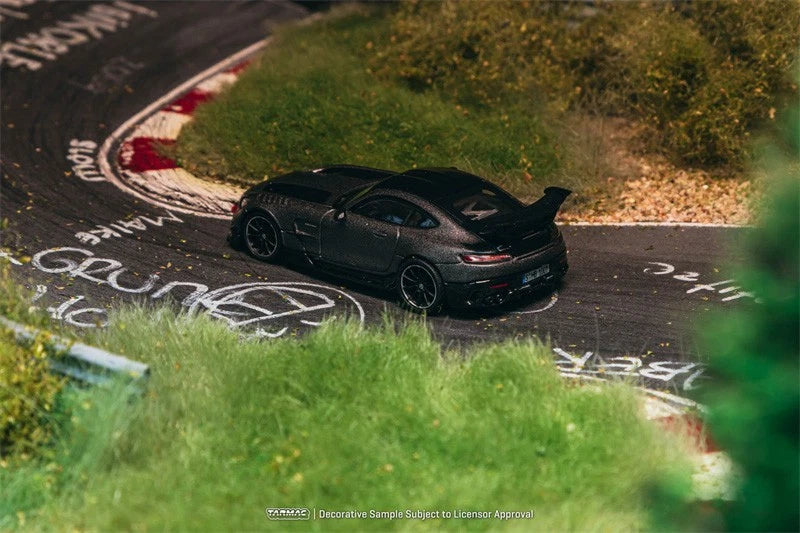 (COMING SOON) TARMAC GLOBAL64 164 Mercedes-Benz AMG GT Black Series Grey T64G-042-GY